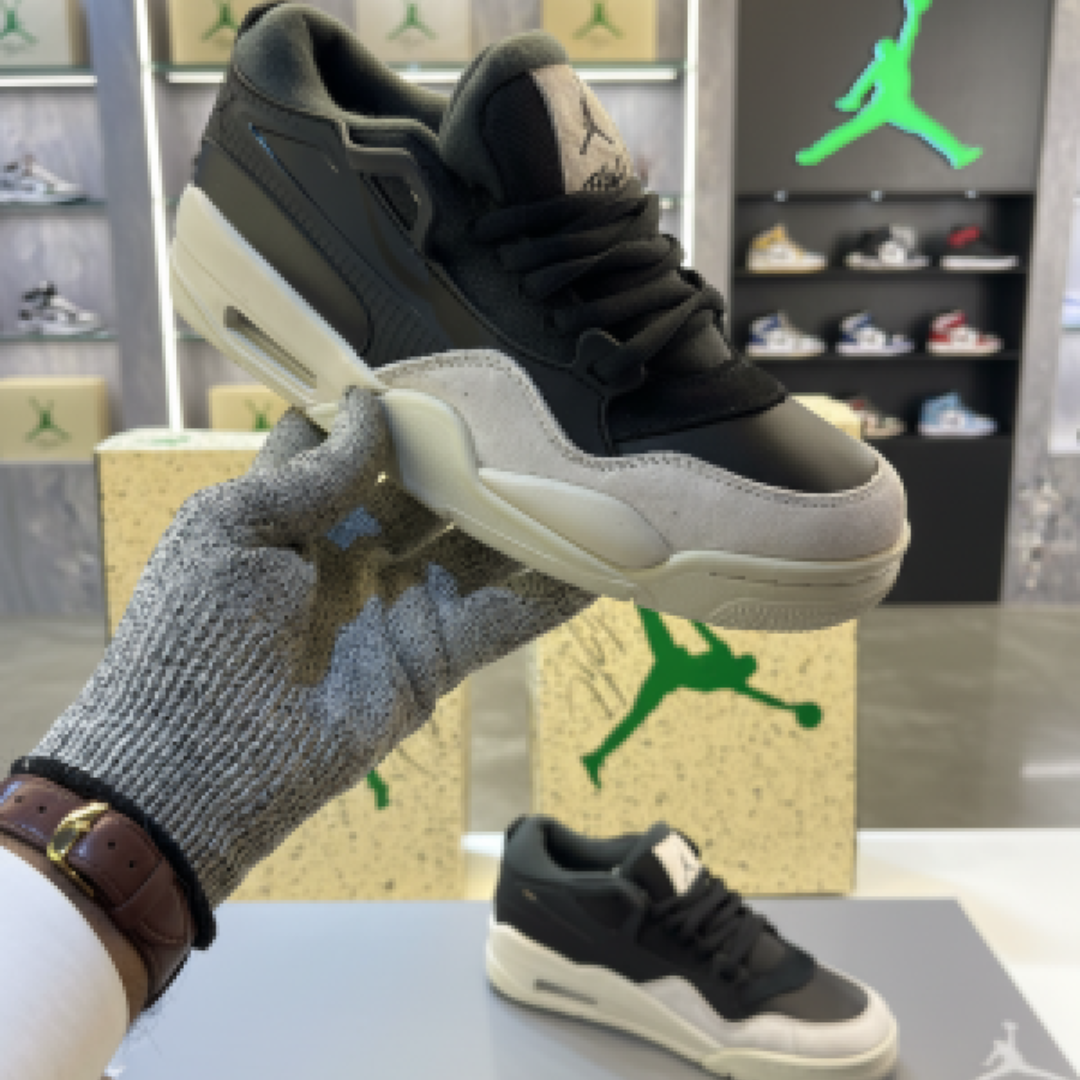 Air Jordan 4 RM "Black Light Bone"