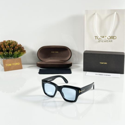 Tomford 184 Black Blue