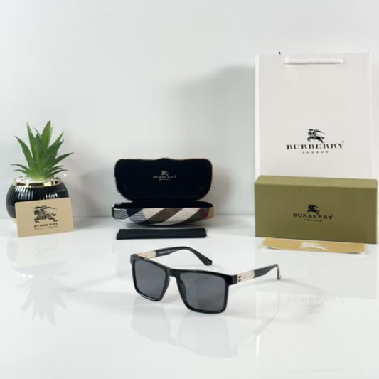 Burberry 8233 Shine Black